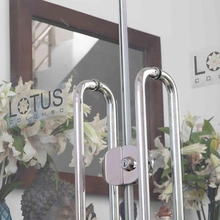 Lotus Colombo Guesthouse Екстериор снимка